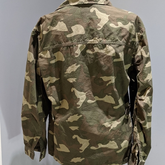 Ladies Coat - Picture 2 of 5